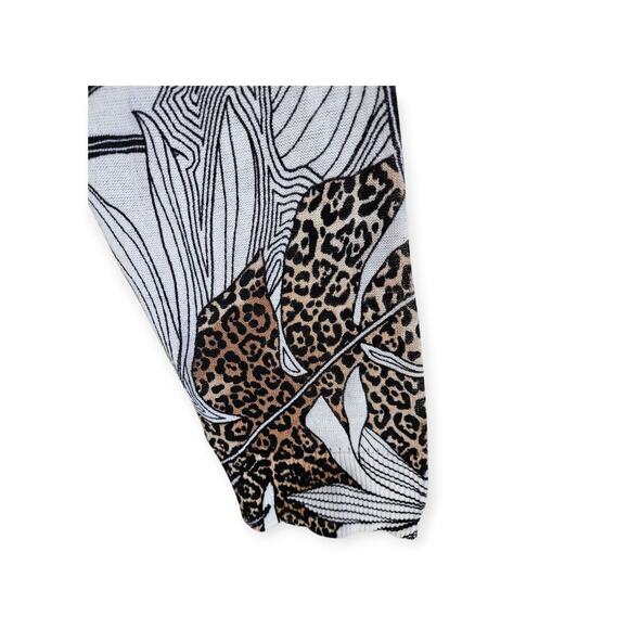 CHICO'S 1 Women M Cardigan Sweater Button Up Leaves Leopard Art to Wear Bust 38" - Picture 4 of 7